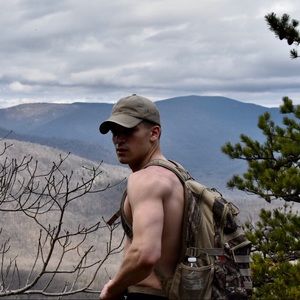 Meet your Posher, Joshua